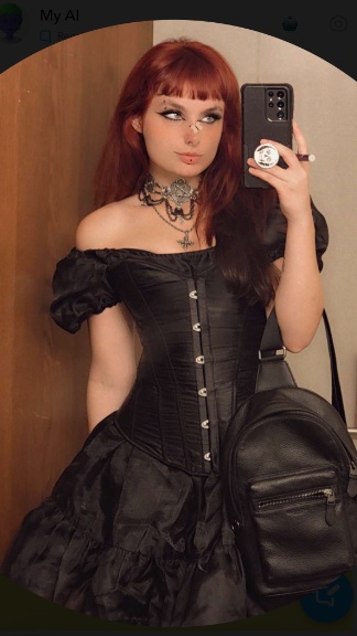 Evie Christian photo