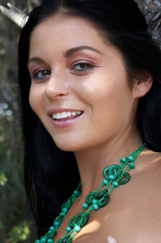 Christina Jolie photo