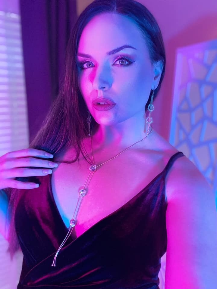 Goddess Aria Zahara photo