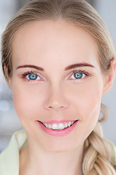 Florane Russell photo