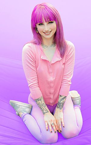 Valerica Steele photo