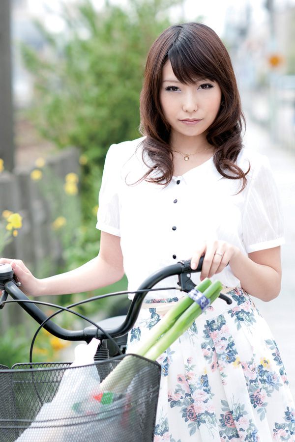 Chika Arimura photo