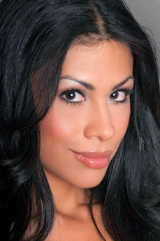 Cassandra Cruz photo