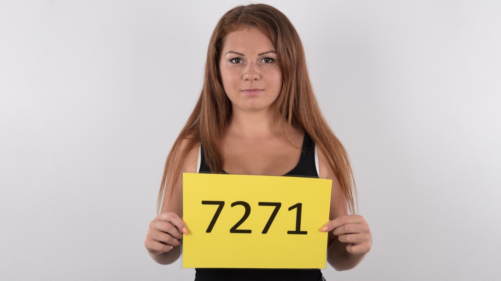 Michaela (7271)