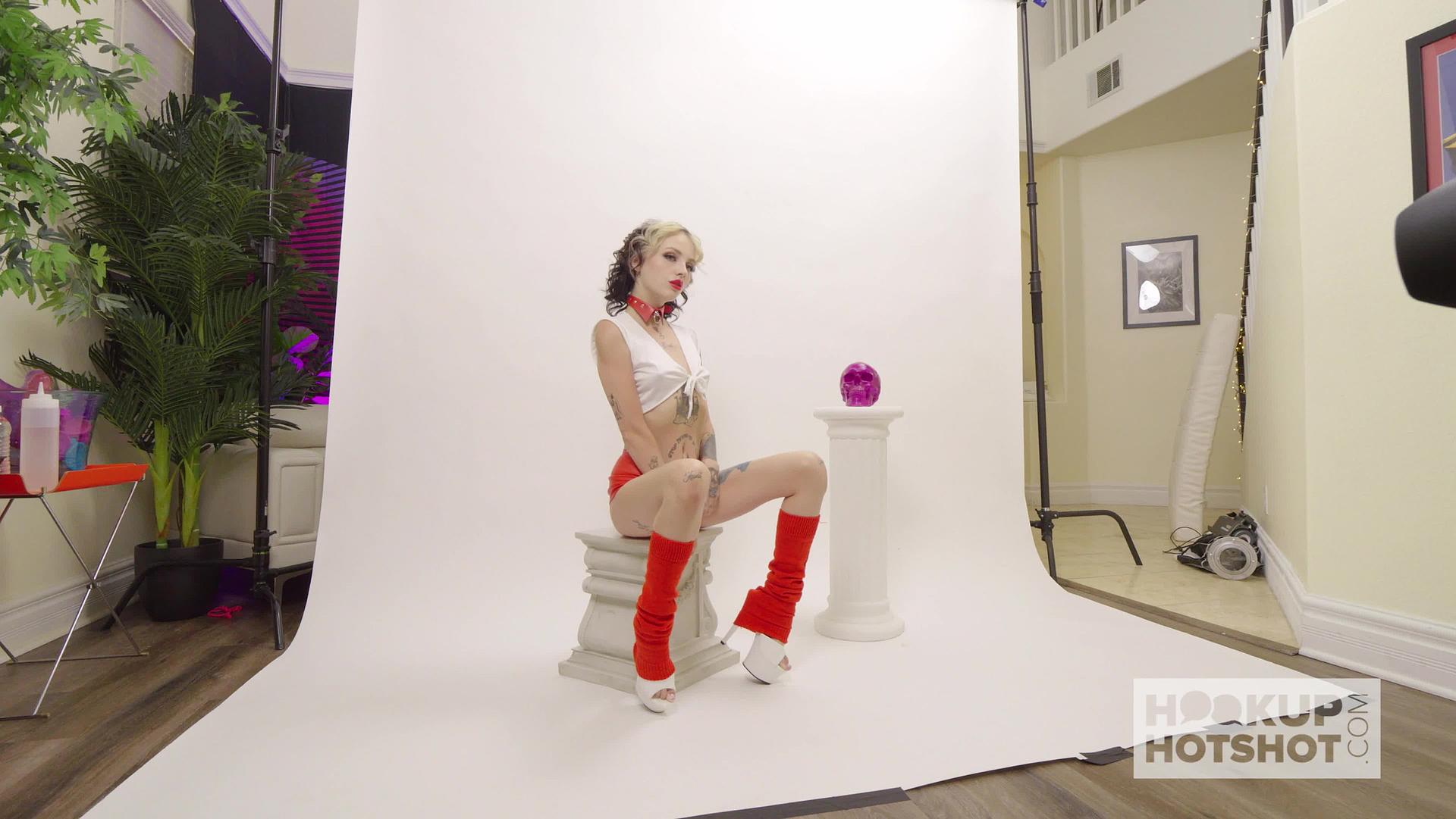 Kate Bloom - BTS