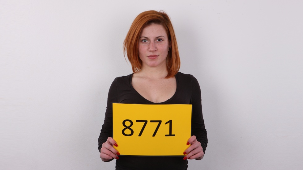 Veronika (8771)