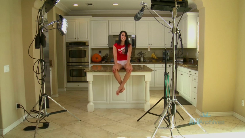 Alannah Monroe Macy Cartel in interview