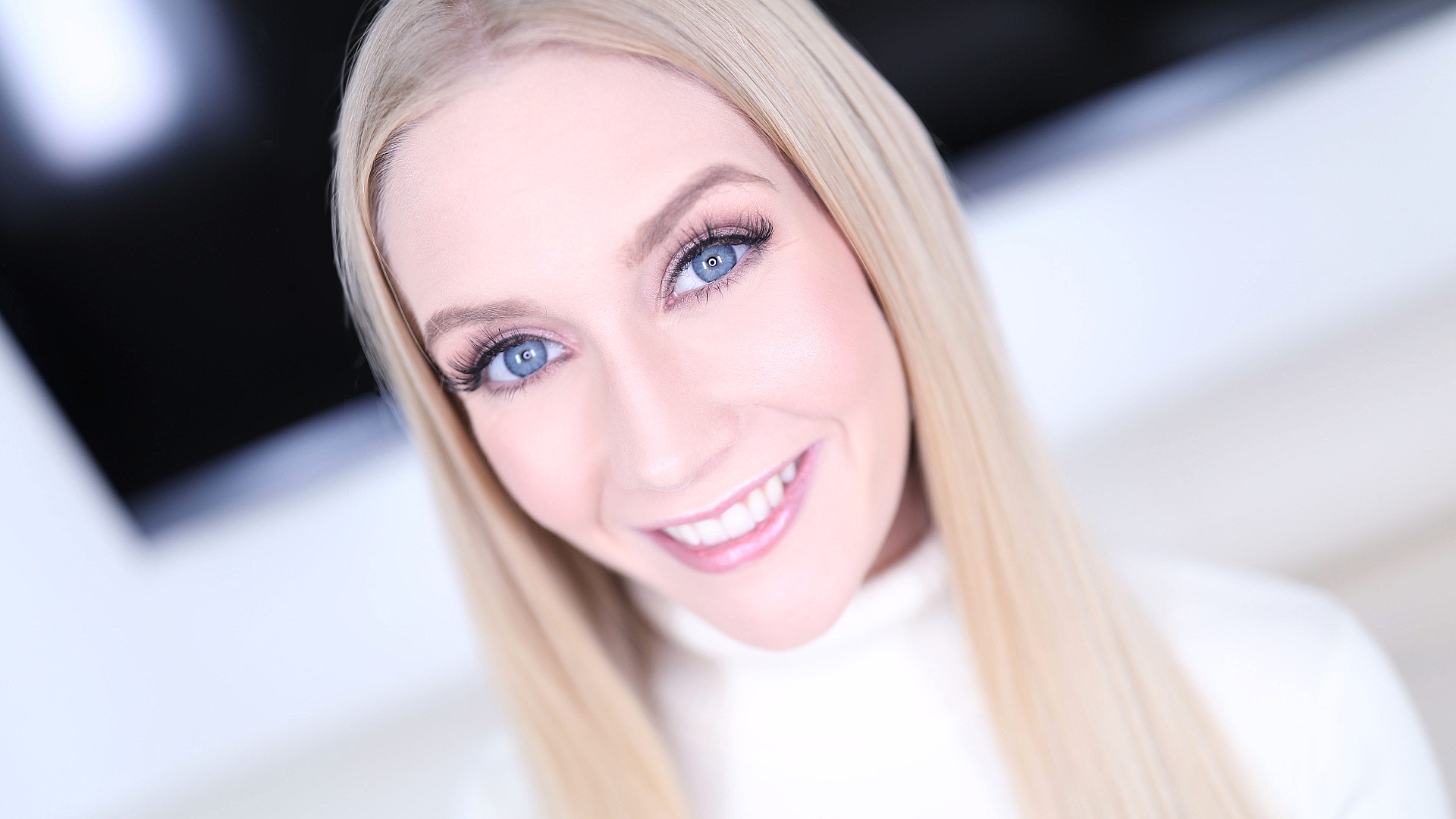 Amateur Allure Introduces Emma Starletto Getting Banged and Swallowing Sperm