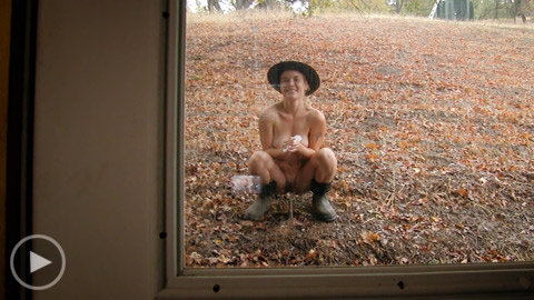Pee Break 0191