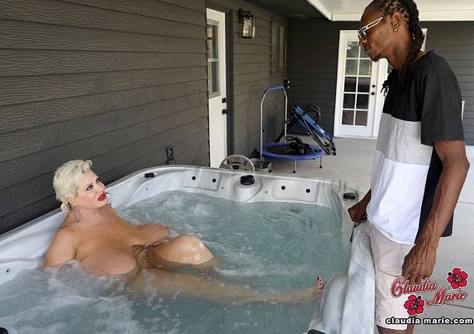 Interracial Hot Tub