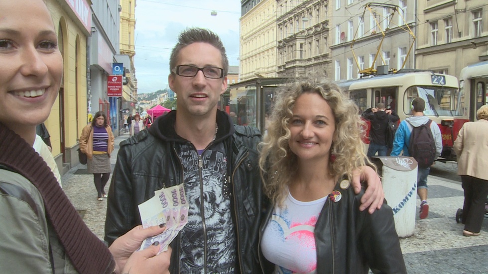 This MILF loves money and cum