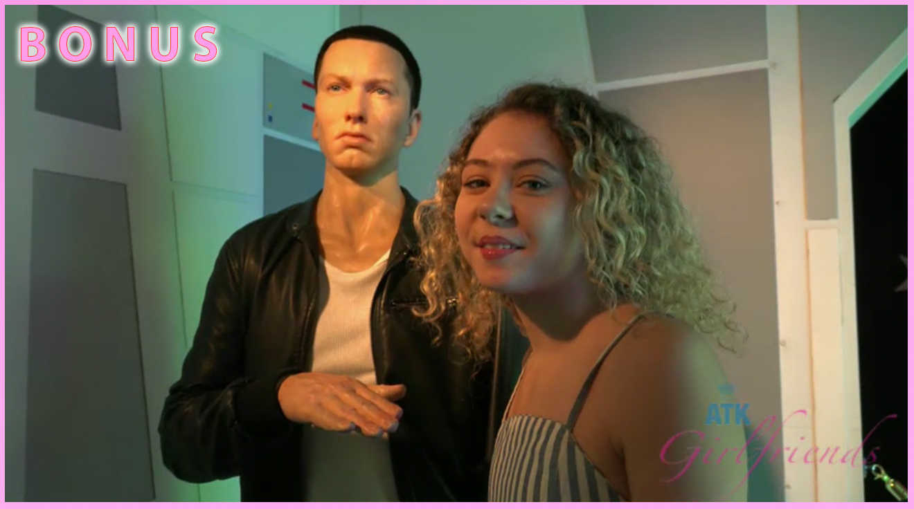Allie Hits the Wax Museum with You!
