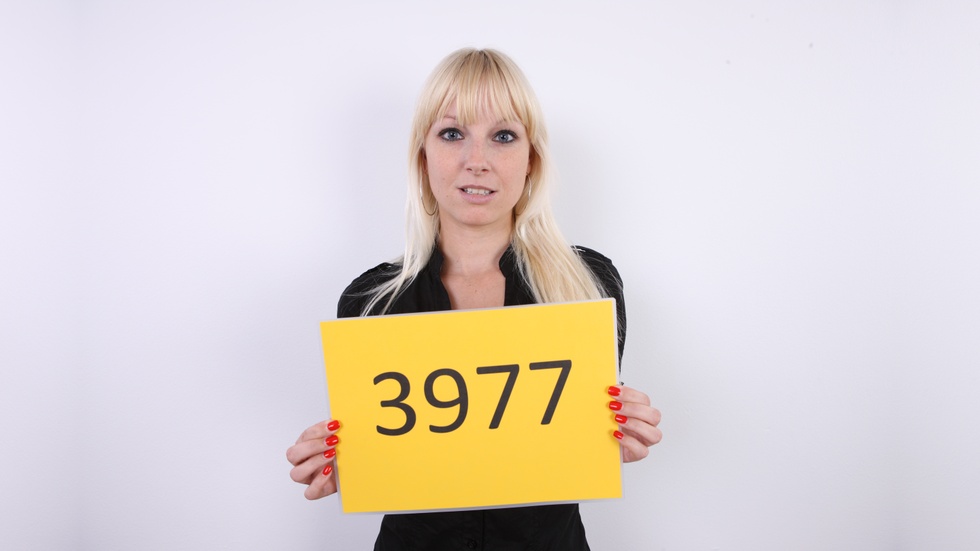 Hanka (3977)