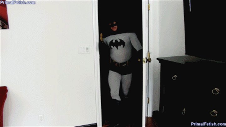 Batman Falls Prey To The Black Widow