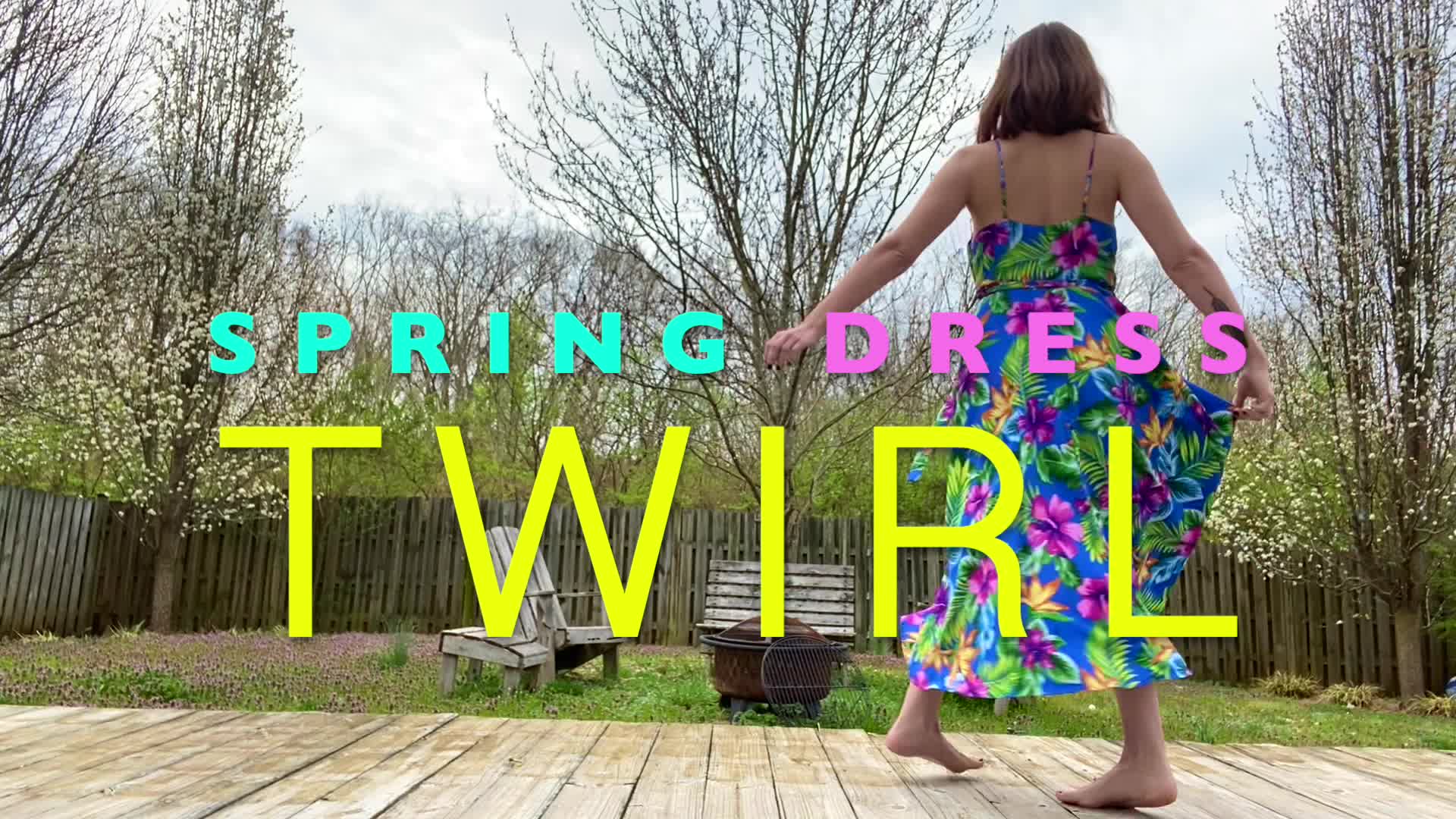 SPRING DRESS TWIRL