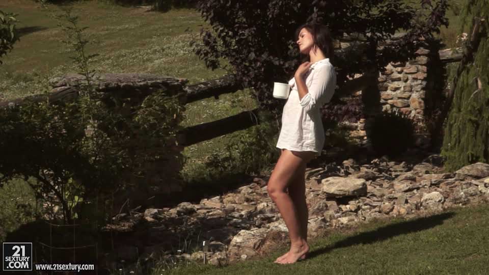 Sunshine Girl