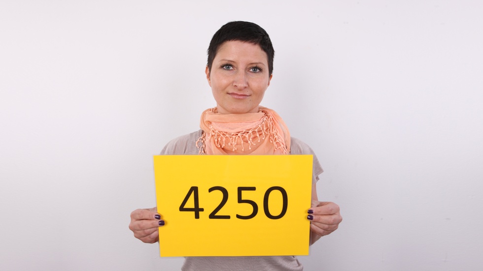 Sandra (4250)